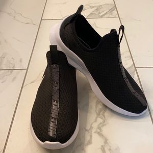Nike Slip-On sneakers